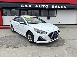 Used 2018 Hyundai Sonata SE image 1