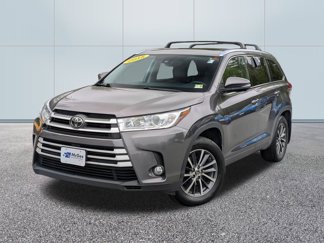 Used 2018 Toyota Highlander XLE image 1
