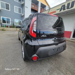 Used 2011 Subaru Outback 2.5i Premium image 1
