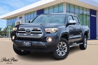 Used 2019 Toyota Tacoma Limited image 1