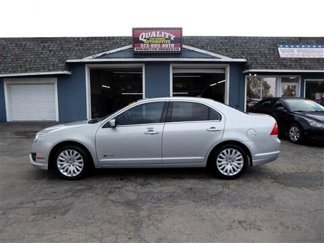 Used 2010 Ford Fusion Hybrid image 1