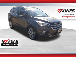 Used 2019 Ford Escape Titanium image 1