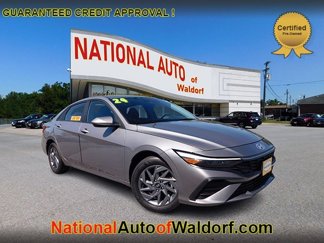 Used 2024 Hyundai Elantra SEL image 1
