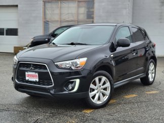 Used 2015 Mitsubishi Outlander Sport SE image 1