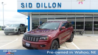 Used 2019 Jeep Grand Cherokee Altitude image 1