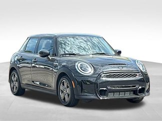 Certified 2023 MINI Cooper S image 1