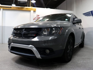 Used 2020 Dodge Journey Crossroad w/ Popular Equipment Group image 1