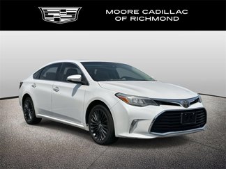 Used 2017 Toyota Avalon XLE image 1