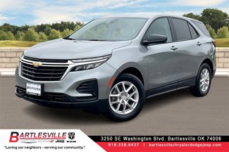 Used 2023 Chevrolet Equinox LT w/ Driver Convenience Package image 1