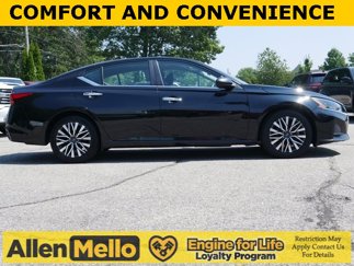 Used 2024 Nissan Altima 2.5 SV image 1