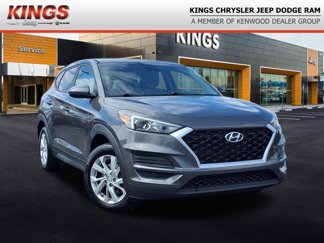 Used 2020 Hyundai Tucson SE image 1