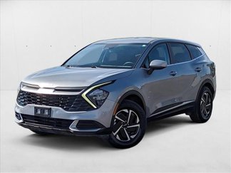 Used 2023 Kia Sportage LX image 1