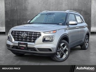 Certified 2024 Hyundai Venue SEL image 1