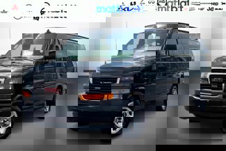 Used 2020 GMC Savana 3500 LS image 1