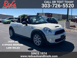 Used 2015 MINI Cooper S image 1