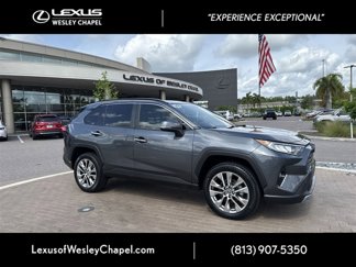 Used 2019 Toyota RAV4 Limited image 1