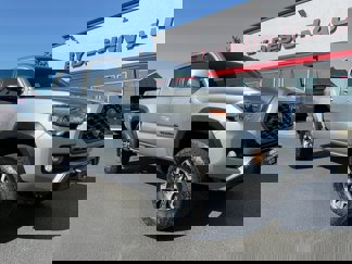 Used 2023 Toyota Tacoma TRD Off-Road w/ Technology Package image 1