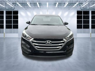 Used 2018 Hyundai Tucson SE w/ Cargo Package video 2
