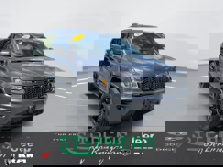 Used 2019 Jeep Grand Cherokee Laredo image 1