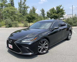 Used 2019 Lexus ES 350 F Sport image 1
