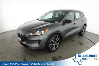 Used 2021 Ford Escape SE w/ SE Sport Appearance Package image 1