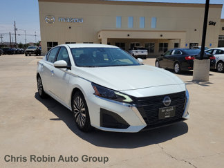 Used 2023 Nissan Altima 2.5 SV image 1