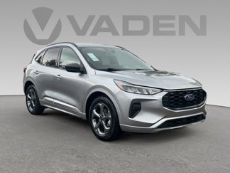 Used 2024 Ford Escape ST-Line image 1