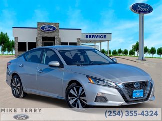 Used 2022 Nissan Altima 2.5 SV image 1