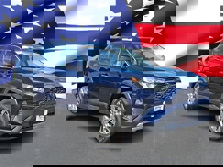 Used 2019 Toyota RAV4 Limited image 1