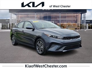Used 2023 Kia Forte LXS image 1