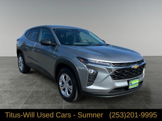 Used 2024 Chevrolet Trax LS image 1