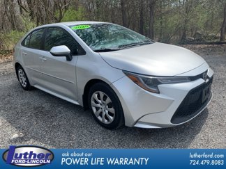 Used 2020 Toyota Corolla LE image 1