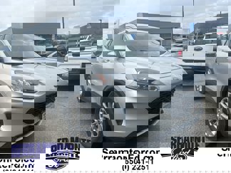 Used 2020 Ford Escape SE video 1