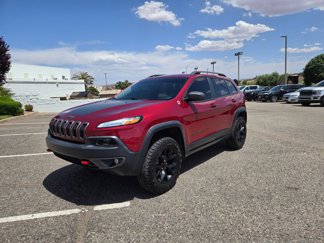 Used 2017 Jeep Cherokee Trailhawk image 1