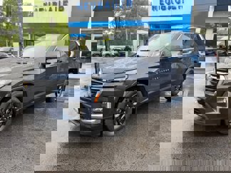 Used 2022 Chevrolet Traverse LS w/ LPO, Floor Liner Package image 1