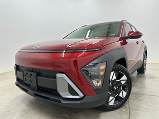 Used 2025 Hyundai Kona SEL image 1