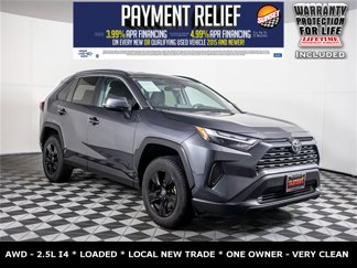 Used 2022 Toyota RAV4 XLE image 1
