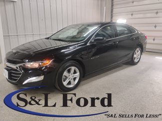 Used 2024 Chevrolet Malibu LT image 1