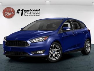 Used 2015 Ford Focus SE image 1
