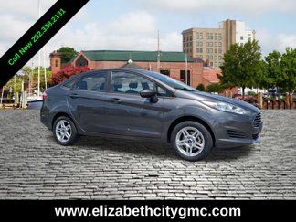 Used 2018 Ford Fiesta SE image 1