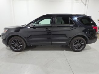 Used 2018 Ford Explorer XLT image 1