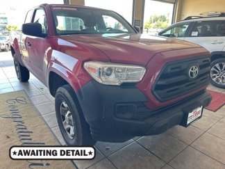 Used 2016 Toyota Tacoma SR image 1