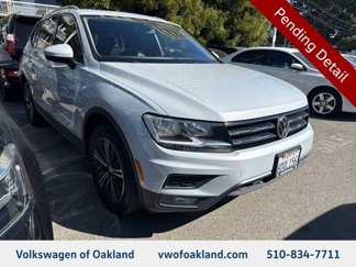 Used 2018 Volkswagen Tiguan SEL image 1