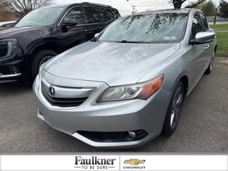 Used 2013 Acura ILX w/ Technology Package image 1