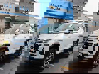 New 2026 Chevrolet Equinox LT w/ LPO, Floor Liner Package image 1