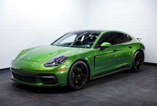 Used 2019 Porsche Panamera 4 image 1