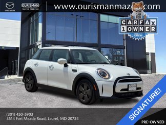 Used 2024 MINI Cooper 4-Door Hardtop image 1