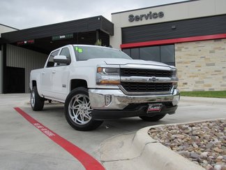 Used 2018 Chevrolet Silverado 1500 LT w/ Texas Edition image 1