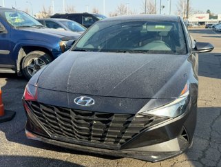 Used 2021 Hyundai Elantra SE image 1
