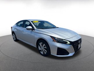 Used 2023 Nissan Altima 2.5 S image 1